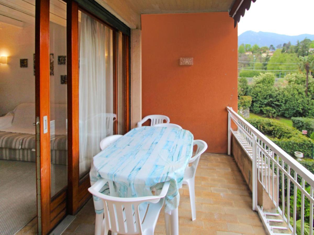 Apartment Hermitage-5 By Interhome Porto Valtravaglia Exterior photo